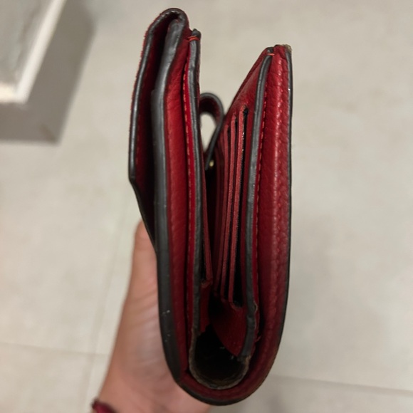 Louis Vuitton Wallet - Picture 17 of 17